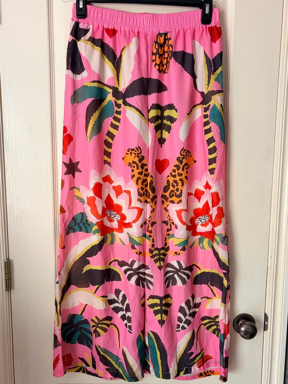 Nice to meet you pink Jungle Leopard Print wide leg palazzo pants, size Large